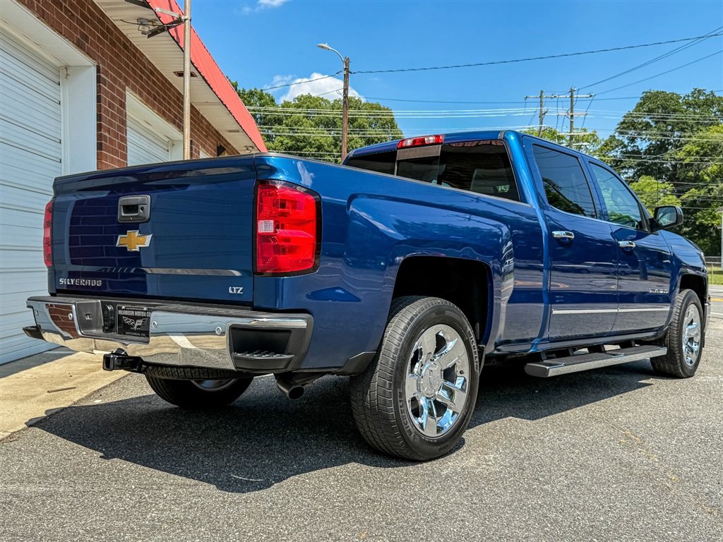 Used 2015 Chevrolet Silverado 1500 LTZ Z71 w/ LTZ Plus Package AWD/4WD image 33