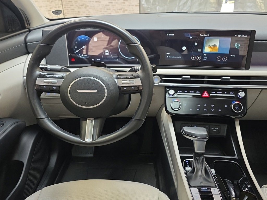 Used 2025 Hyundai Tucson SEL image 17