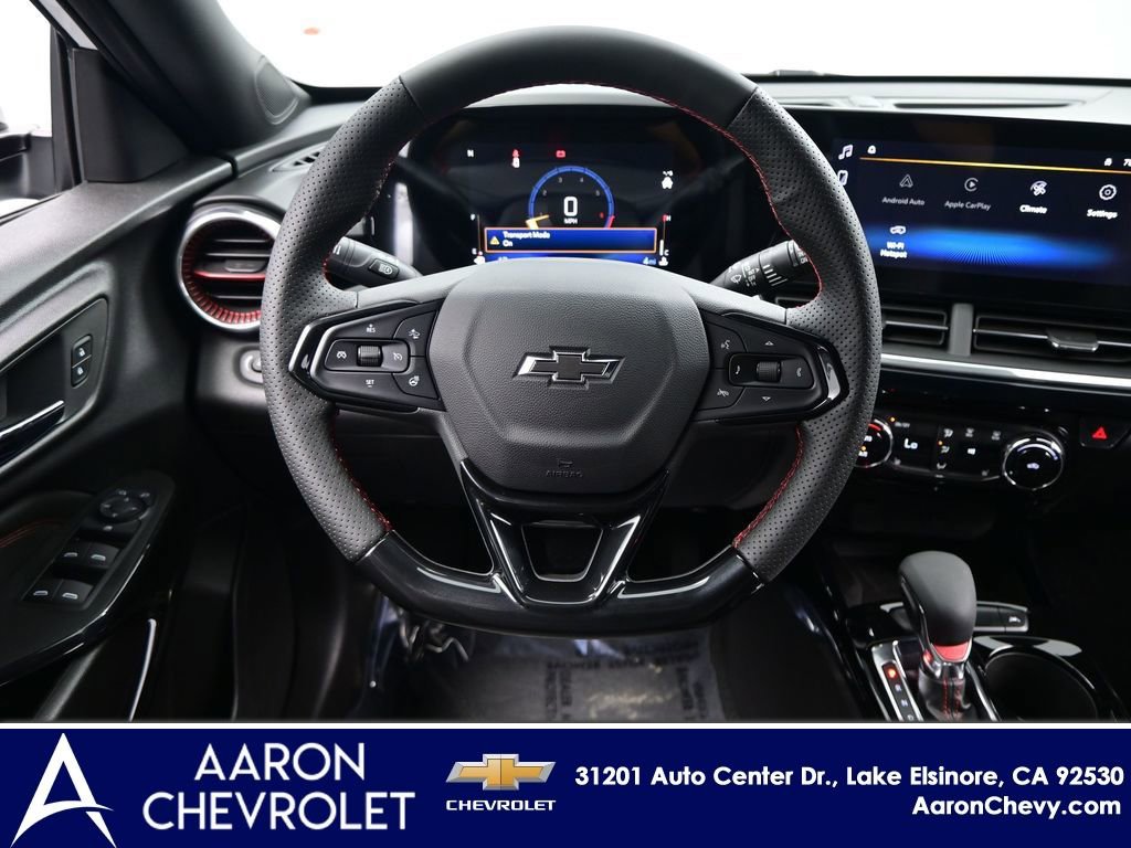 New 2026 Chevrolet Trax RS w/ Sunroof Package FWD image 25