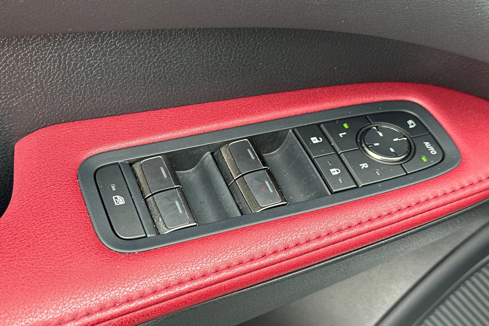 Certified 2023 Lexus RX 500h F Sport w/ Cold Area Package image 13