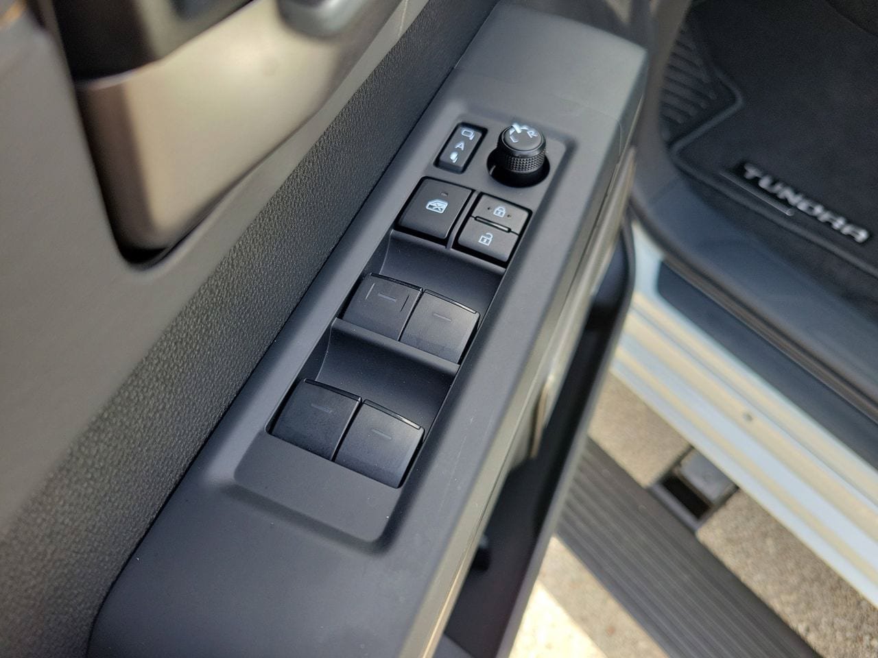 New 2026 Toyota Tundra Capstone AWD/4WD image 15