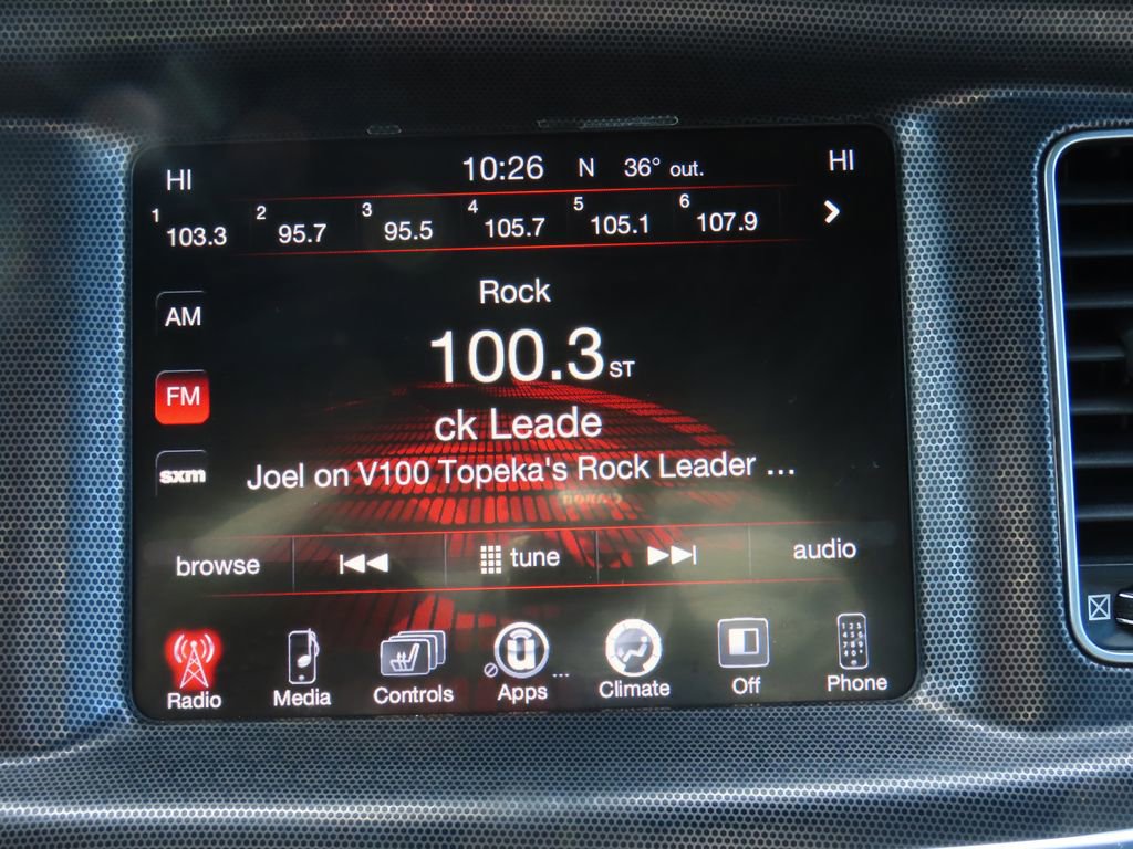 Used 2016 Dodge Charger SXT image 26