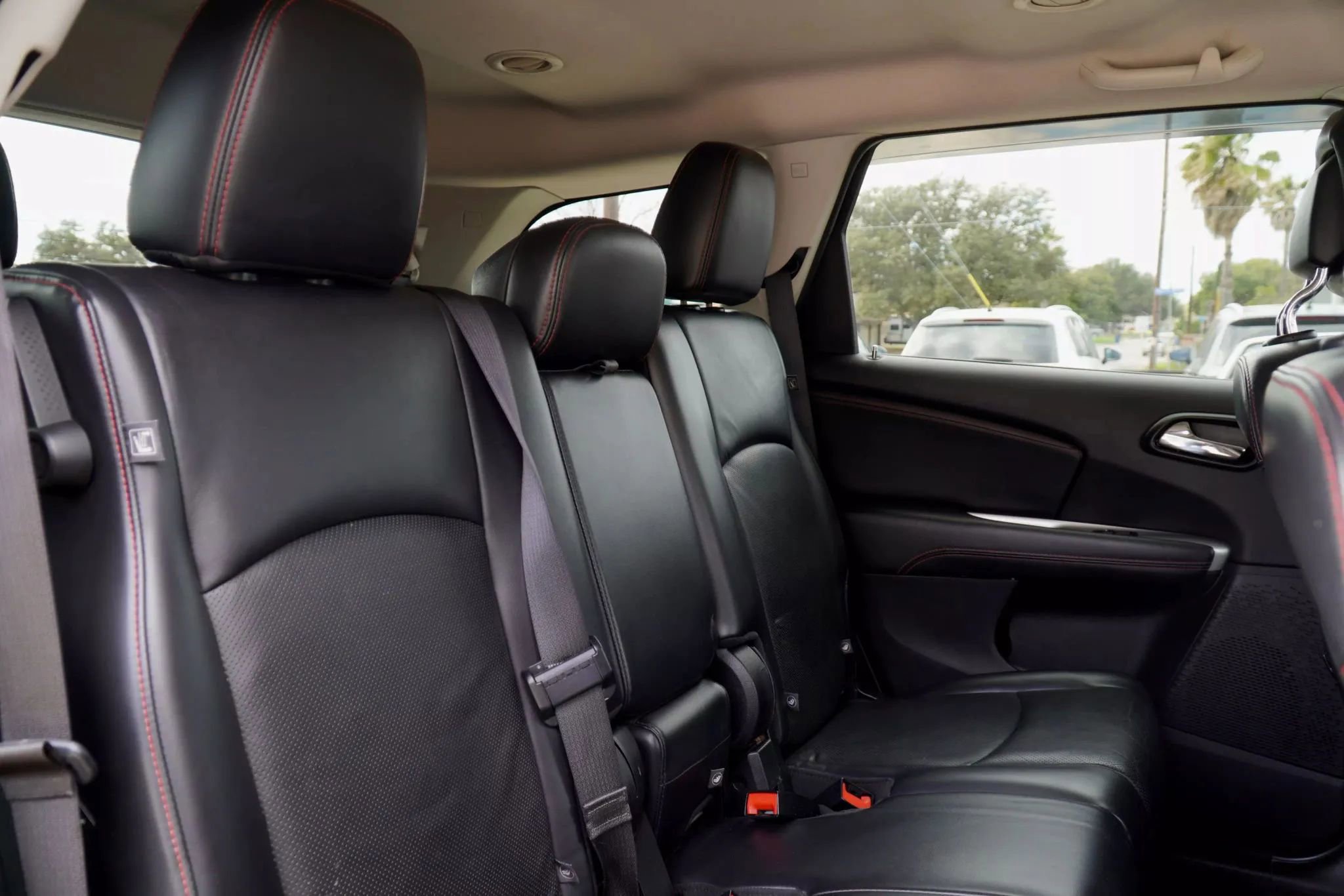 Used 2016 Dodge Journey R/T image 27