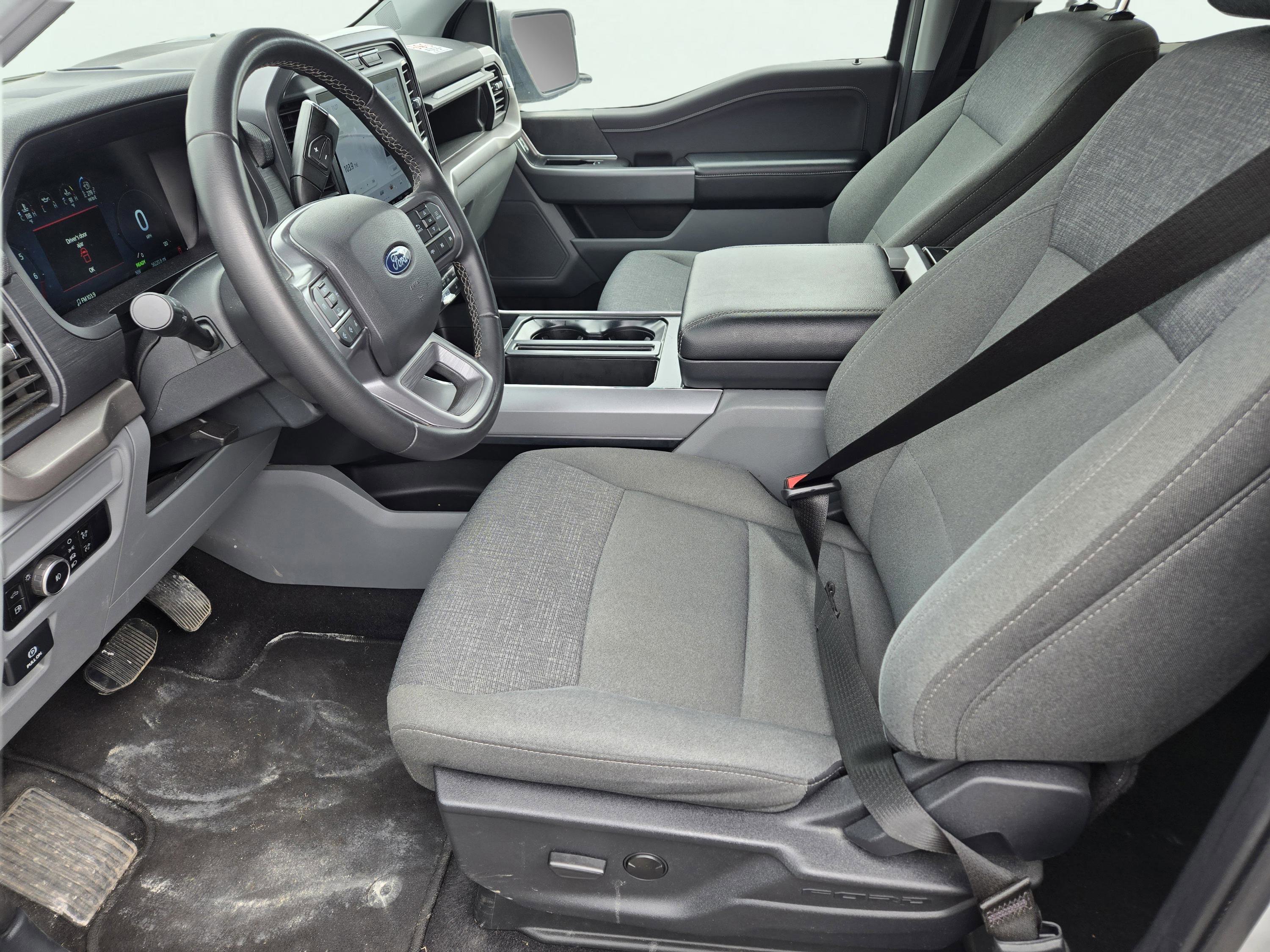 Used 2024 Ford F150 XLT w/ Mobile Office Package image 15