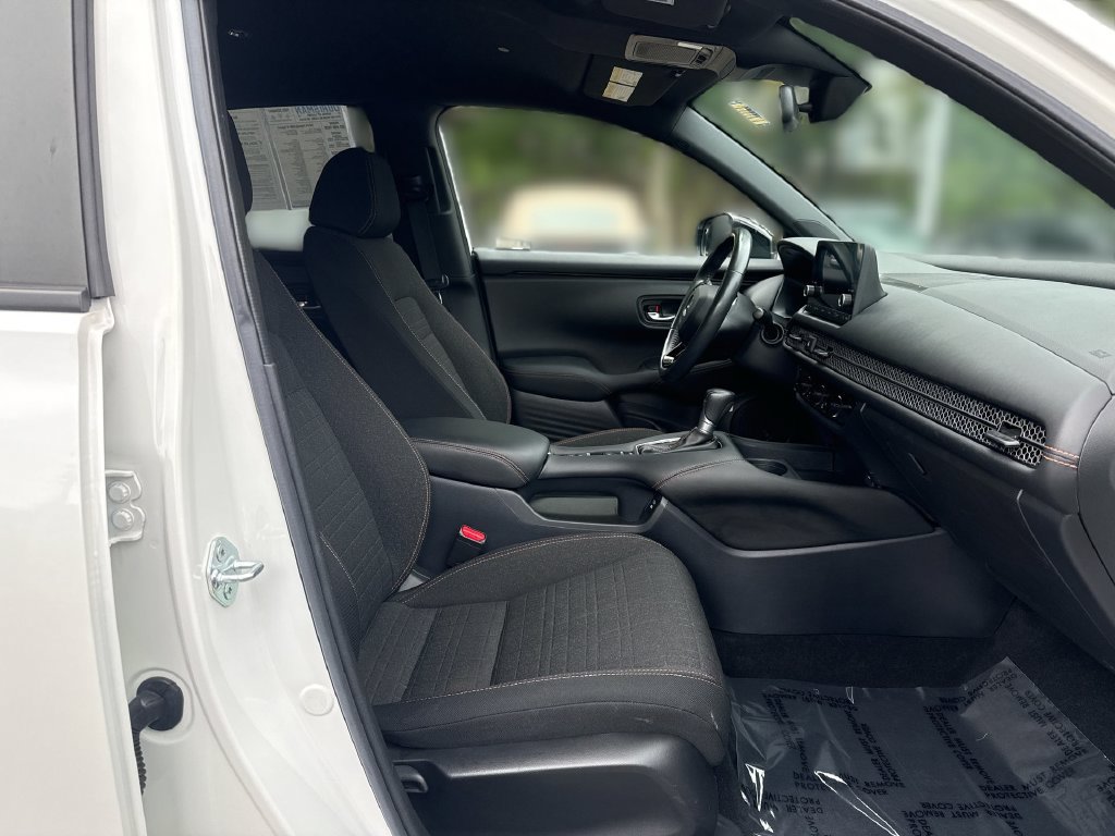Certified 2024 Honda HR-V Sport image 25