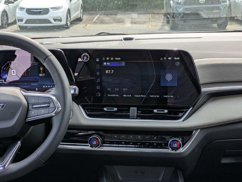 New 2026 Chevrolet Equinox LT w/ Convenience Package II FWD image 19