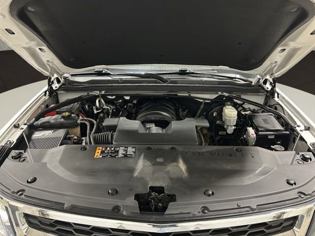 Used 2019 Chevrolet Suburban LT AWD/4WD image 27