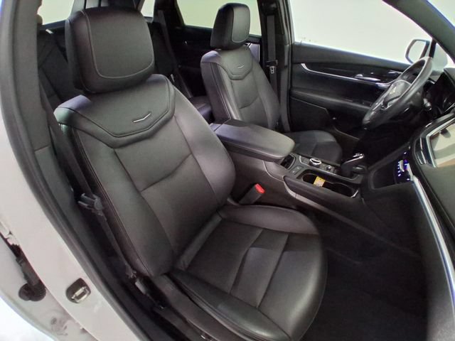 Used 2024 Cadillac XT5 Premium Luxury FWD image 15