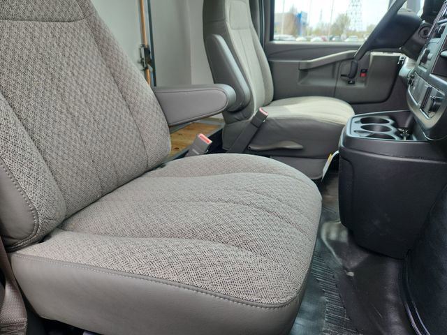 New 2026 Chevrolet Express 3500 w/ Power Convenience Package RWD image 14