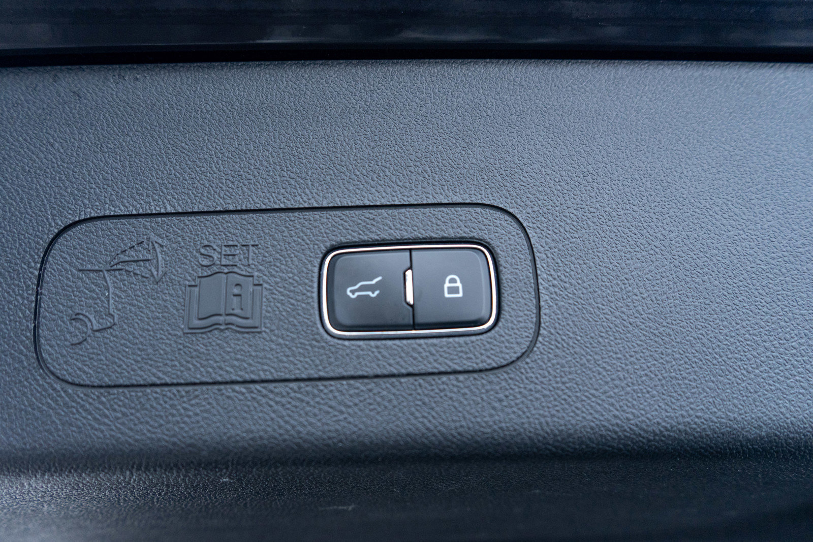 Used 2024 Lincoln Aviator Reserve image 10