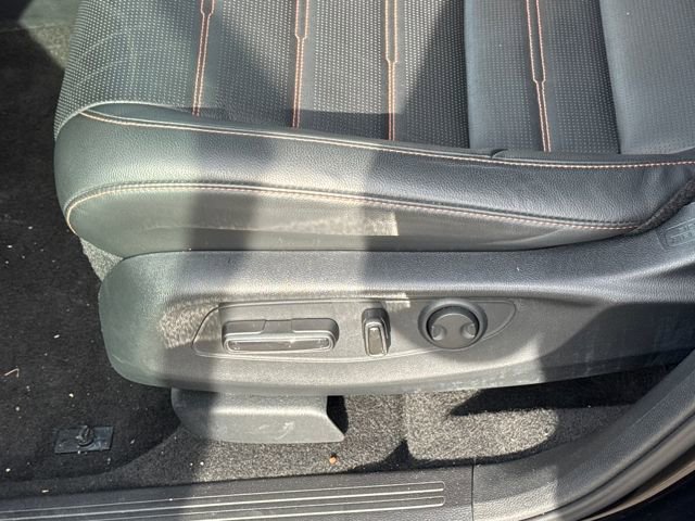 Used 2024 Honda CR-V Sport Touring image 4