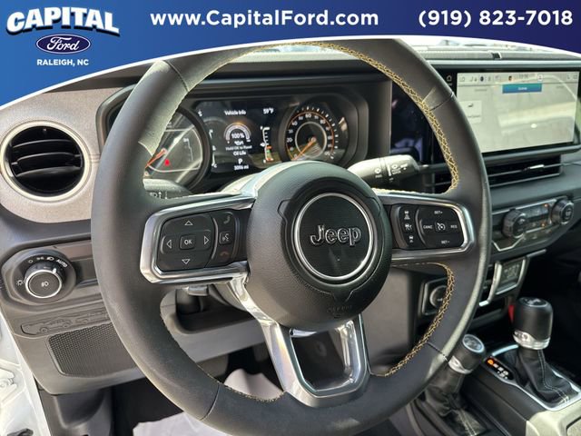 Used 2024 Jeep Wrangler Unlimited Sahara w/ Safety Group AWD/4WD image 24