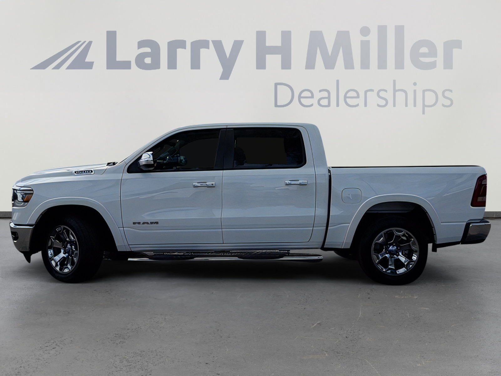 Used 2021 RAM 1500 Laramie image 2