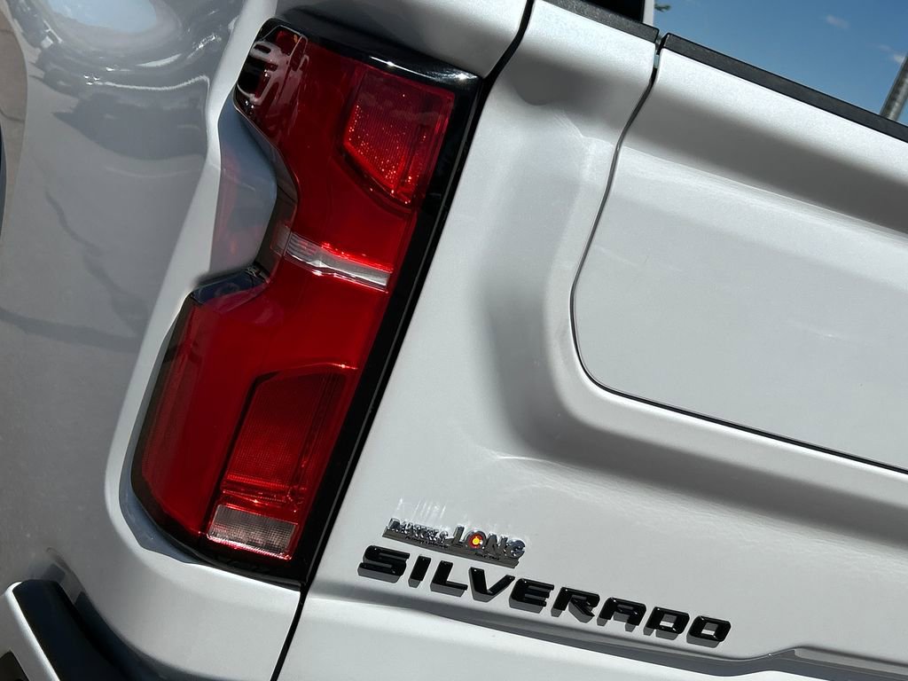 Used 2024 Chevrolet Silverado 3500 High Country w/ High Country Premium Package image 23