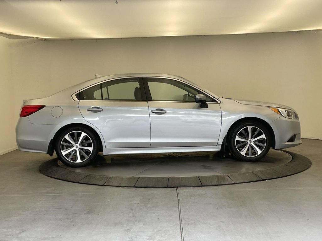 Used 2017 Subaru Legacy 2.5i Limited w/ Cargo Package AWD/4WD image 8