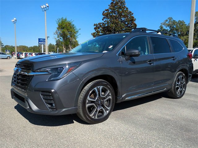 Used 2023 Subaru Ascent Limited image 8