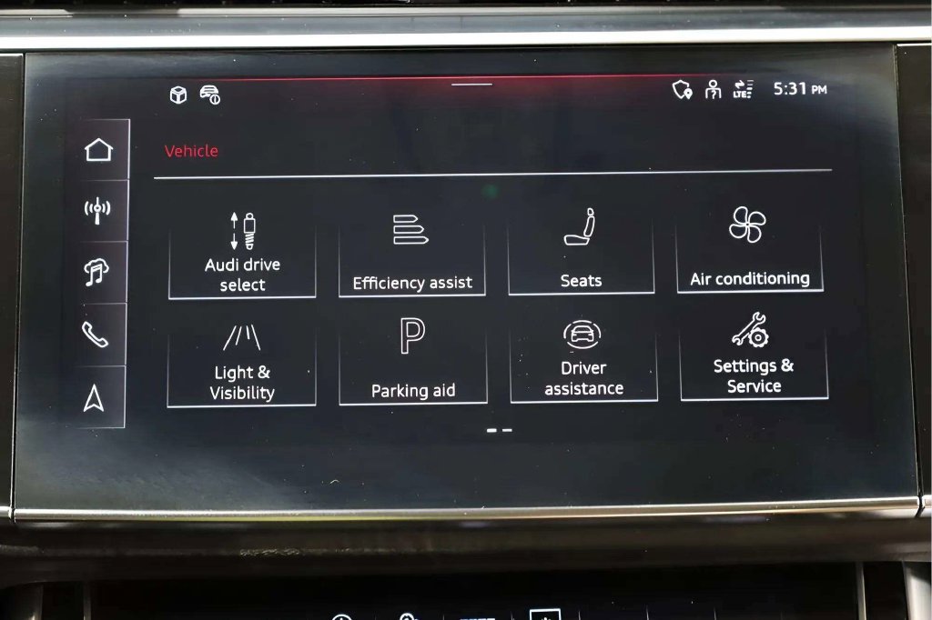 Used 2025 Audi Q8 Premium w/ Black Optic Package AWD/4WD image 9