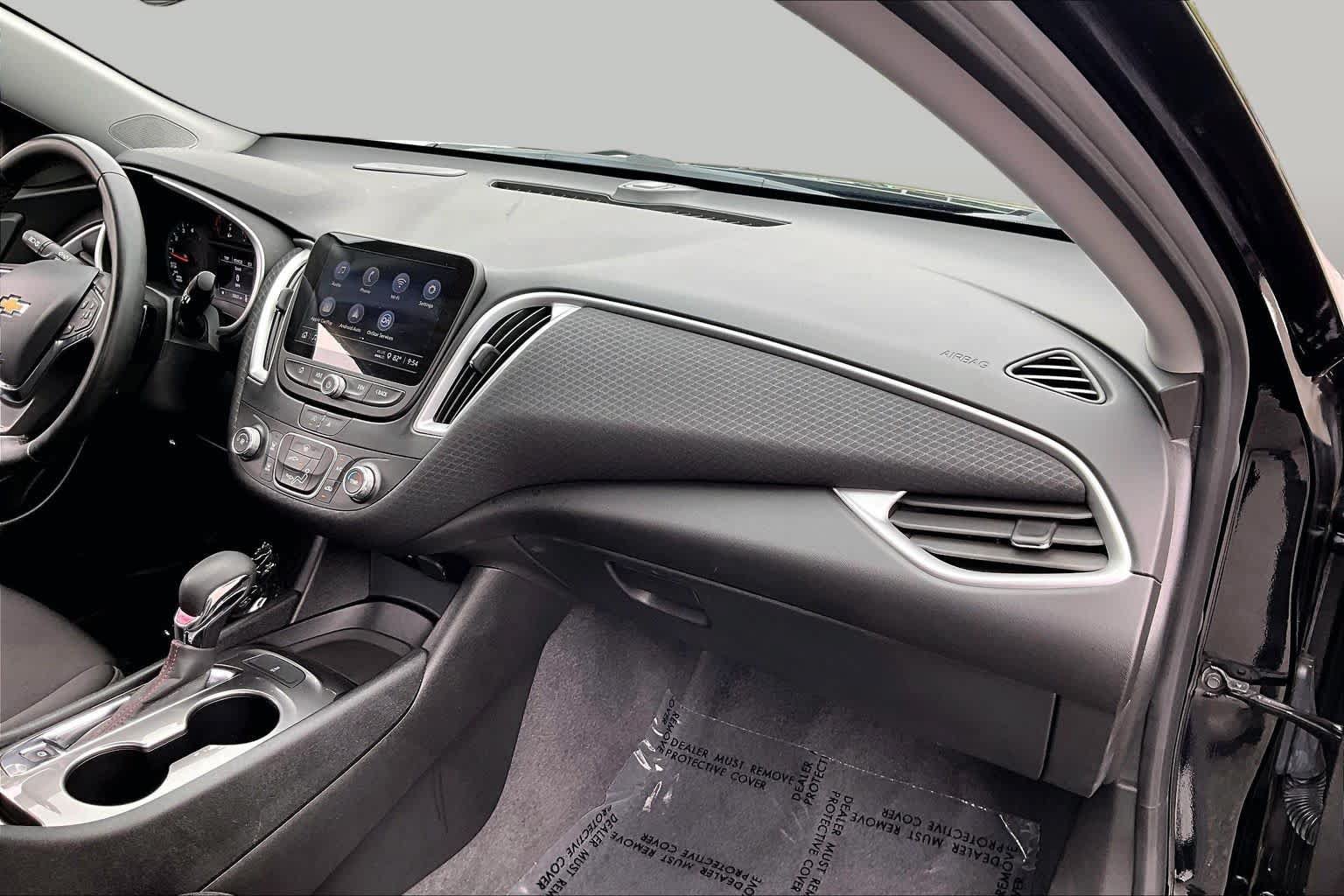 Used 2023 Chevrolet Malibu RS FWD image 18