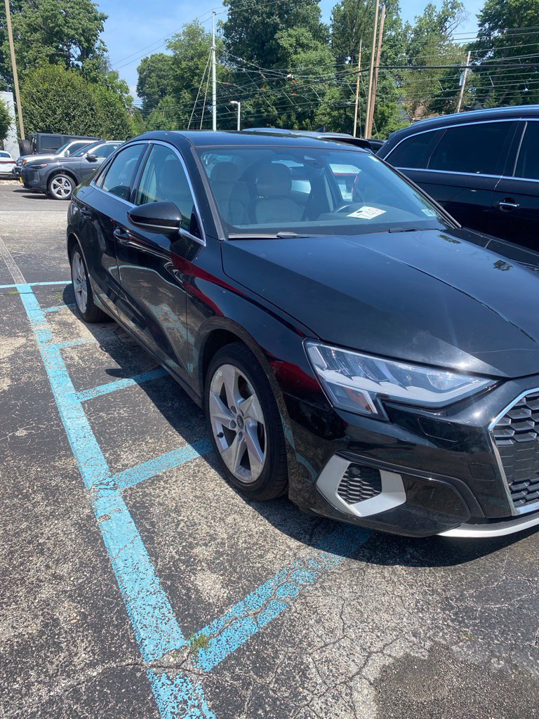 Used 2022 Audi A3 2.0T Premium FWD image 1