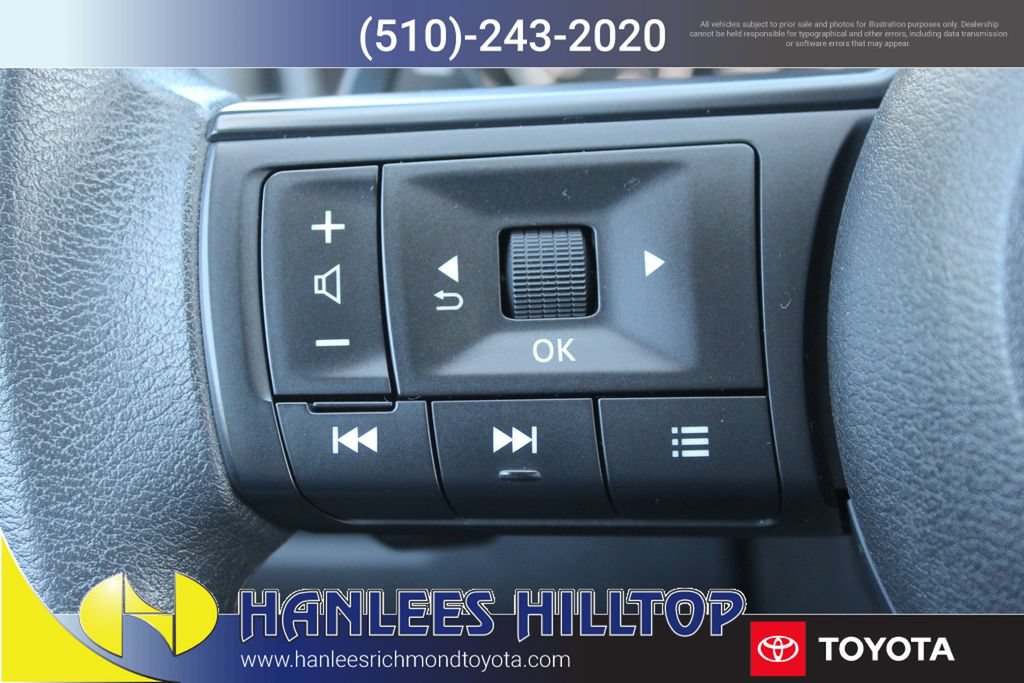Used 2024 Nissan Rogue SV AWD/4WD image 29