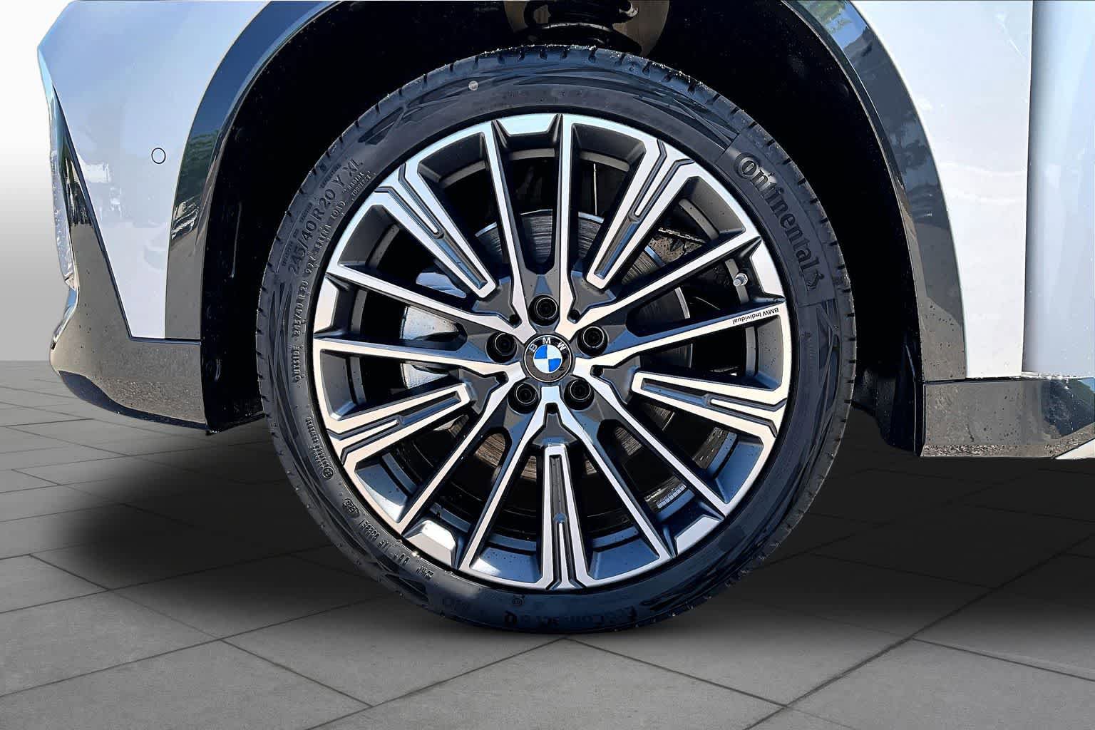 New 2026 BMW X1 xDrive28i w/ Technology Package AWD/4WD image 11