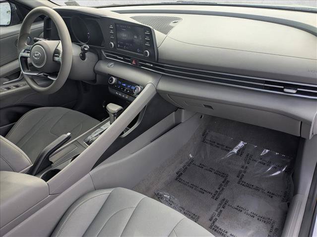 Used 2021 Hyundai Elantra SEL FWD image 20