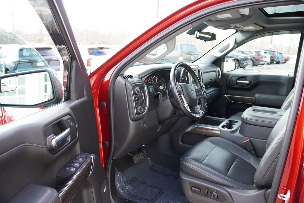 Certified 2021 Chevrolet Silverado 1500 LT Trail Boss w/ Convenience Package II image 16