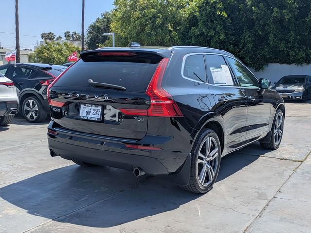 Used 2018 Volvo XC60 T5 Momentum w/ Convenience Package image 3