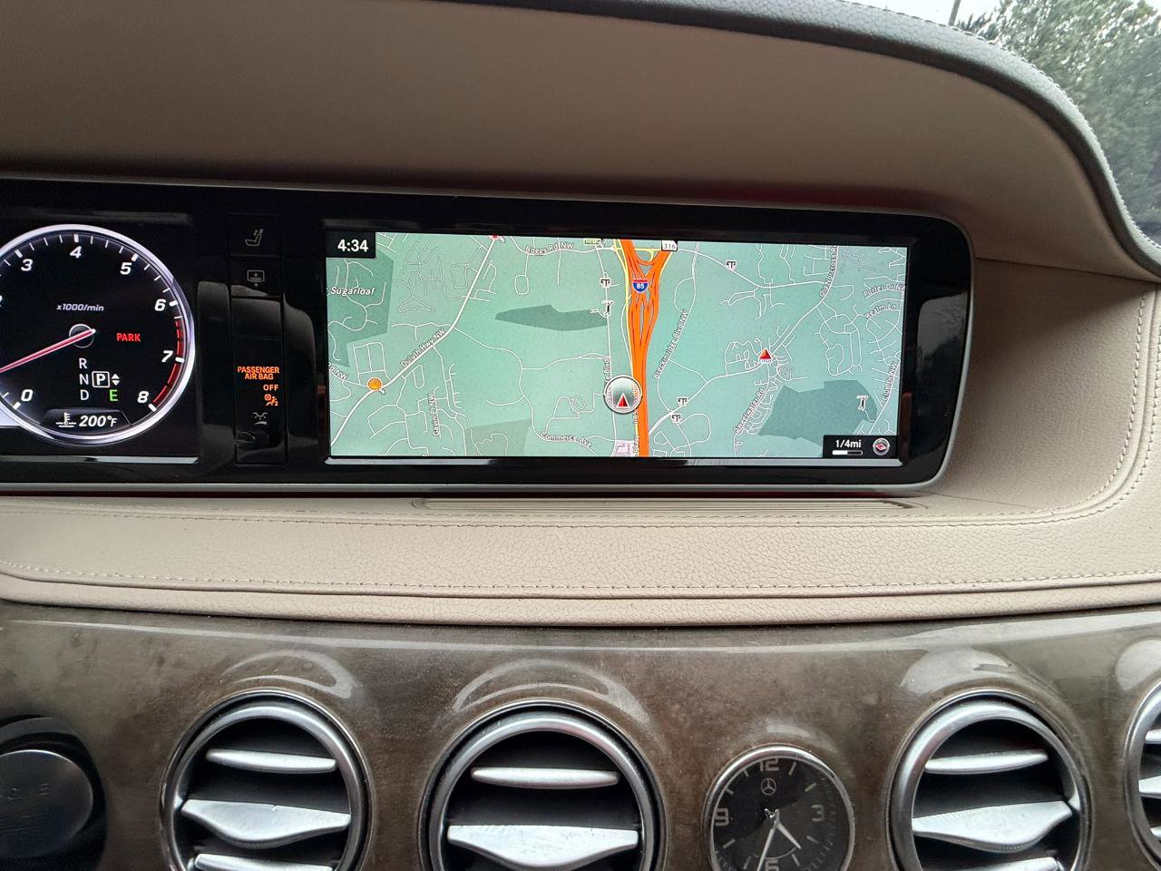 Used 2017 Mercedes-Benz S 550 Sedan image 19