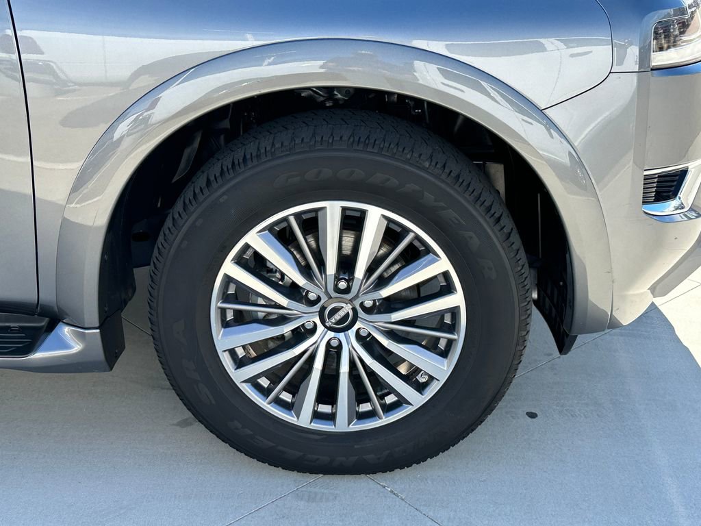 Used 2024 Nissan Armada SL w/ Captain's Chairs Package image 15