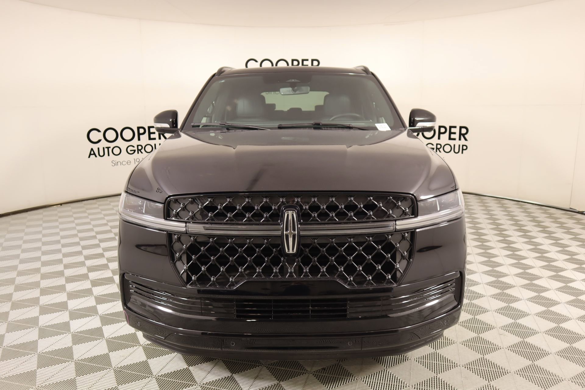 New 2026 Lincoln Navigator Reserve image 9