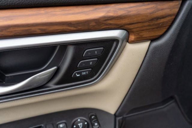 Used 2018 Honda CR-V Touring image 20