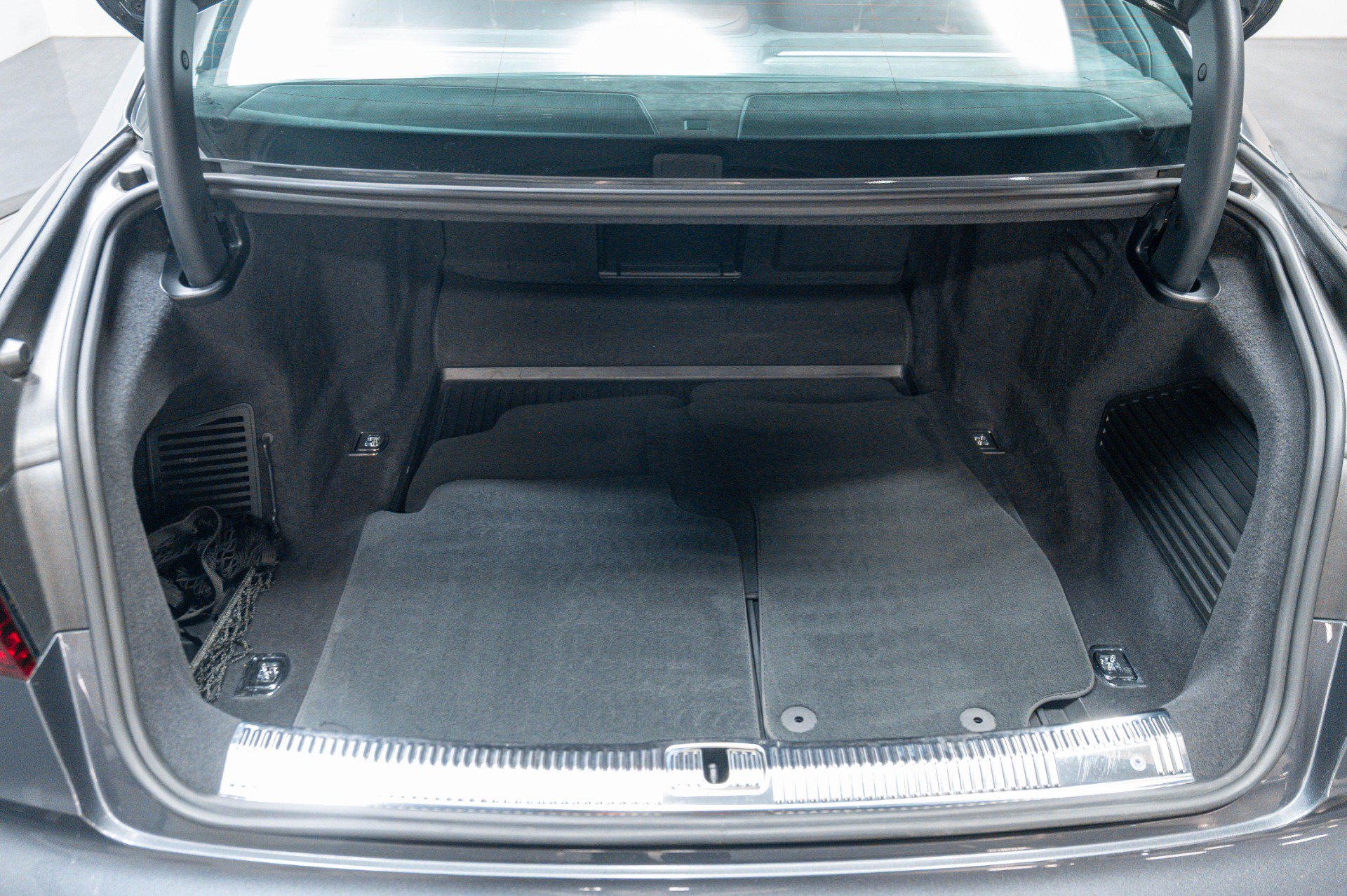 Used 2020 Audi S8 L AWD/4WD image 74