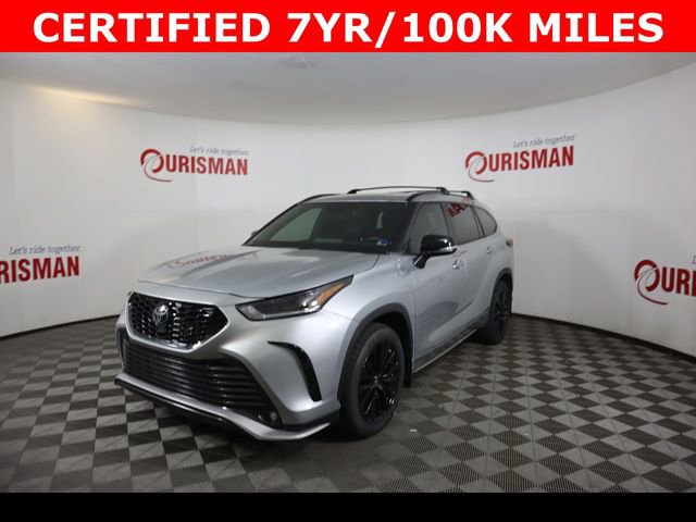 Used 2023 Toyota Highlander XSE FWD image 3
