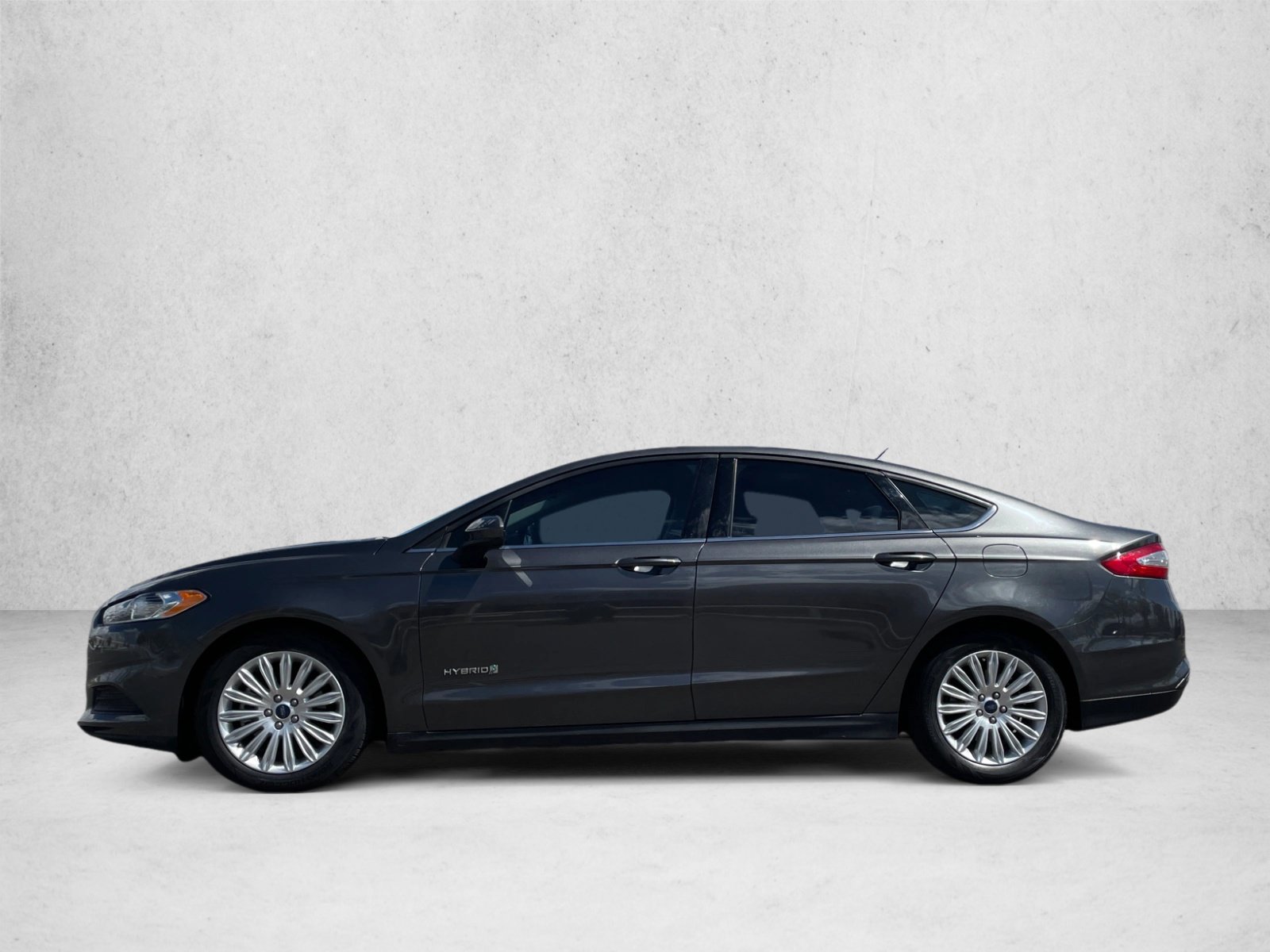 Used 2016 Ford Fusion S FWD image 8