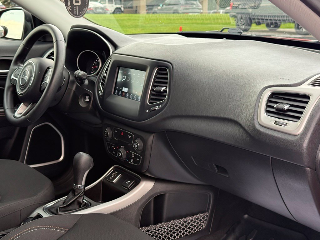 Used 2020 Jeep Compass Sport FWD image 20