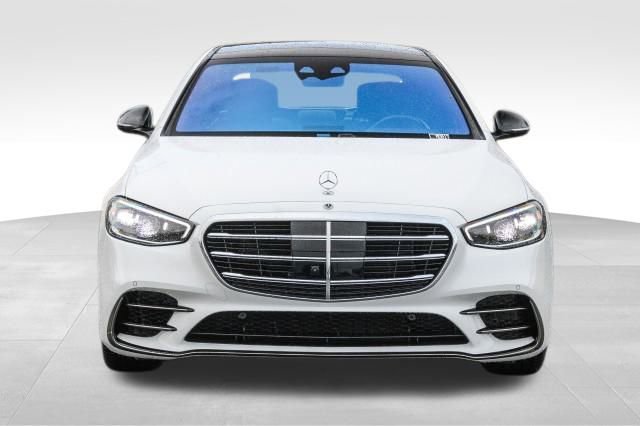 New 2025 Mercedes-Benz S 580 4MATIC Sedan image 2
