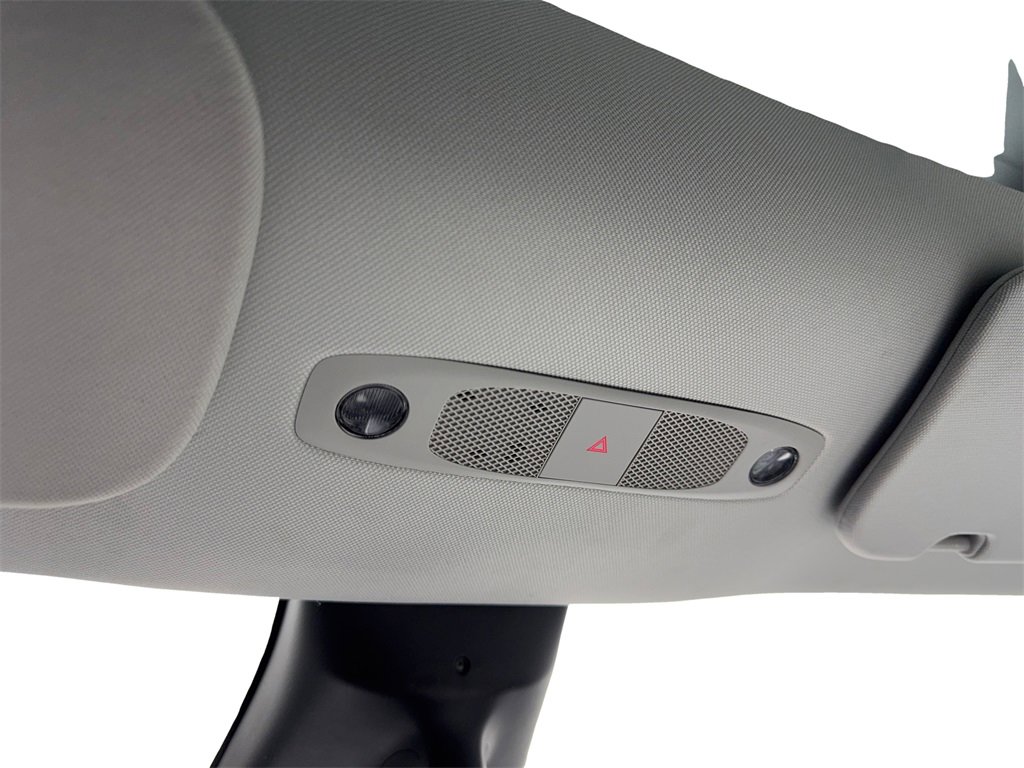 Used 2022 Tesla Model Y Long Range image 66