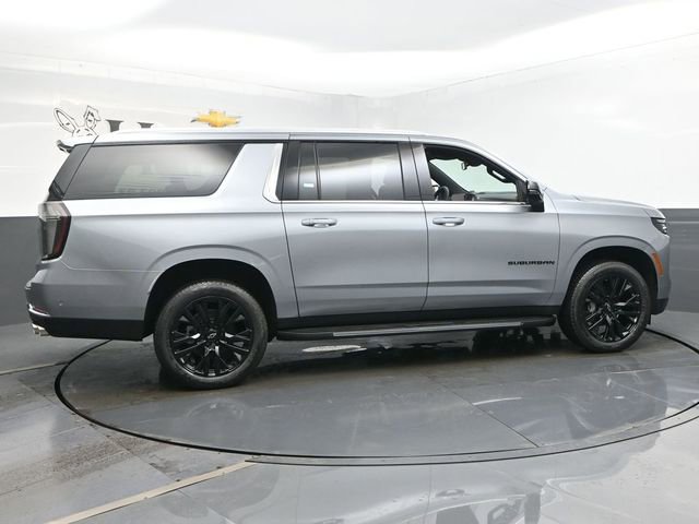 New 2025 Chevrolet Suburban Premier image 16
