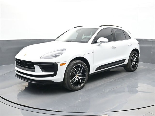 Used 2024 Porsche Macan w/ Premium Plus Package