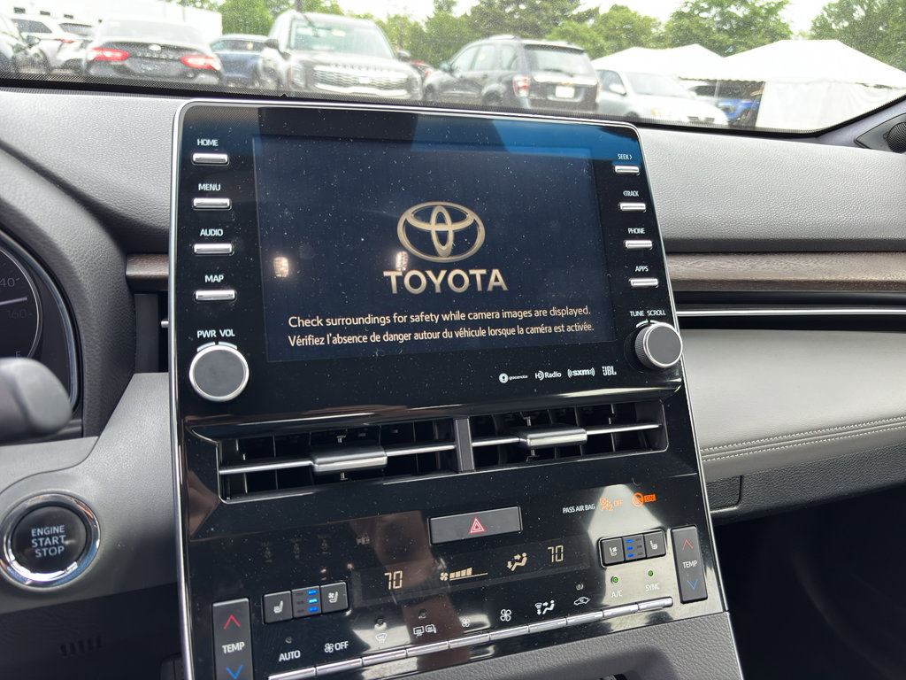 Used 2019 Toyota Avalon Limited w/ Advanced Safety Package FWD image 10