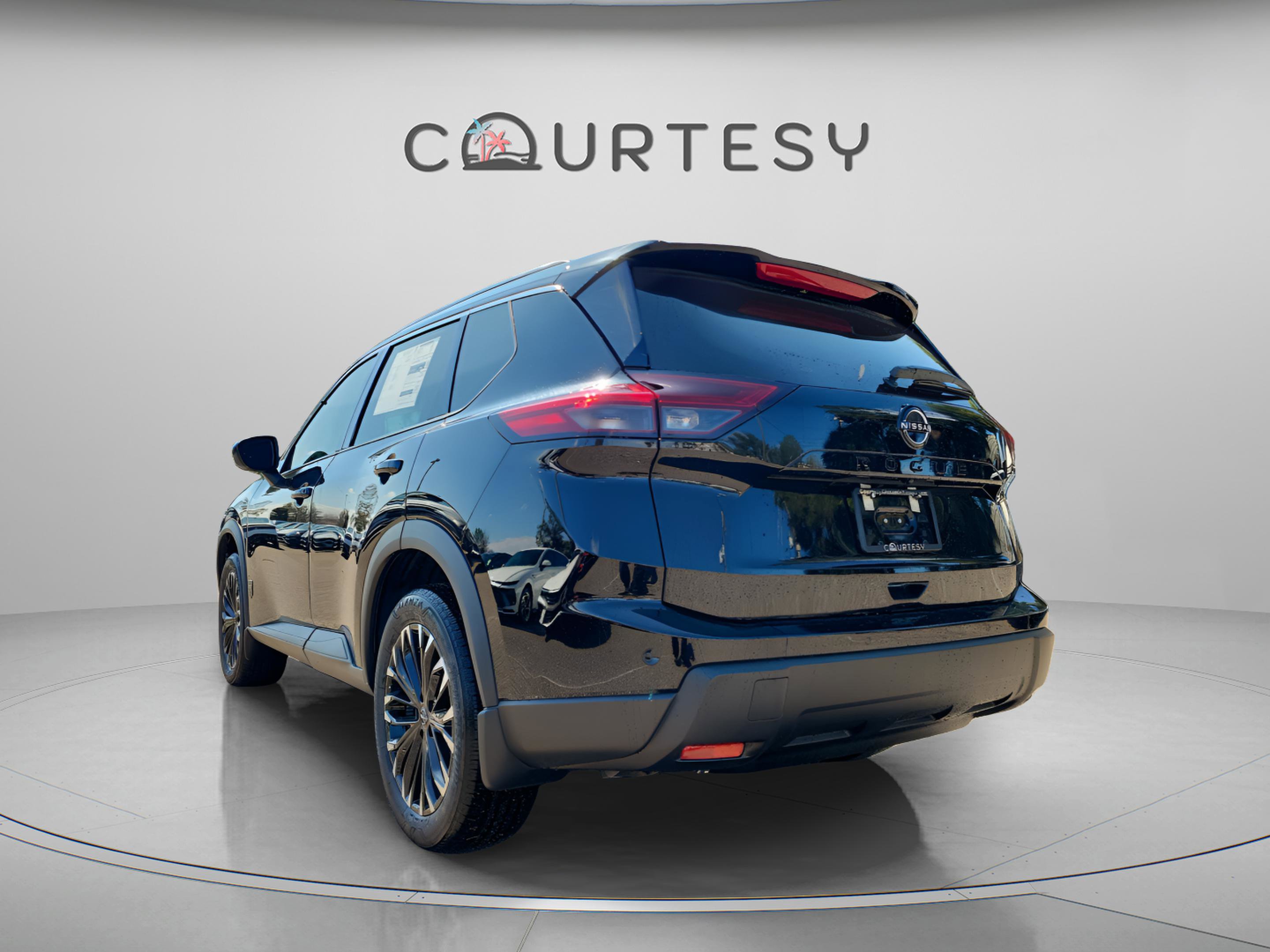 New 2026 Nissan Rogue SV FWD image 4