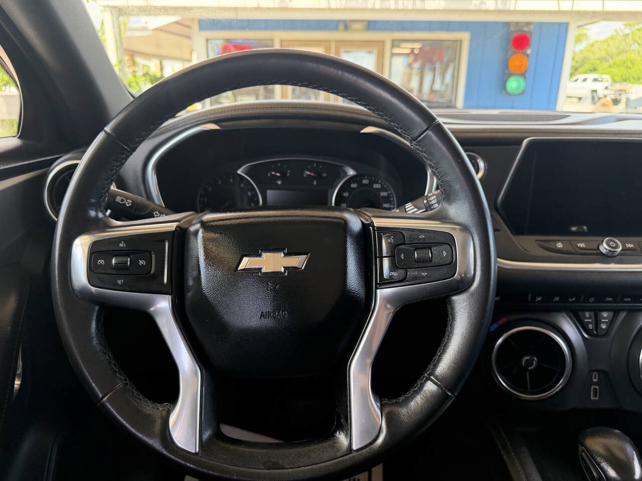 Used 2020 Chevrolet Blazer LT FWD image 16