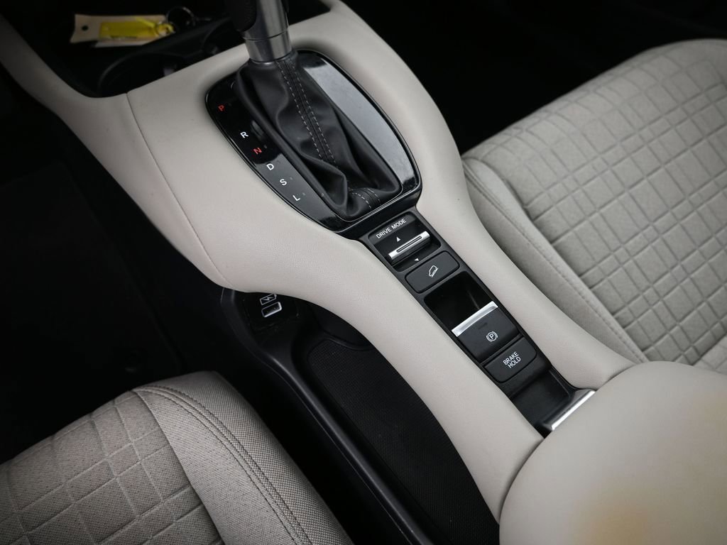 Certified 2023 Honda HR-V LX image 20