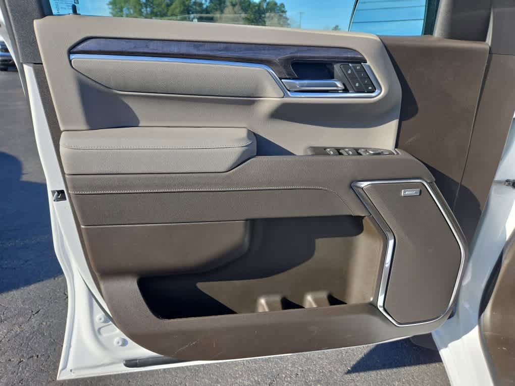 New 2026 Chevrolet Silverado 1500 LTZ w/ Technology Package AWD/4WD image 12