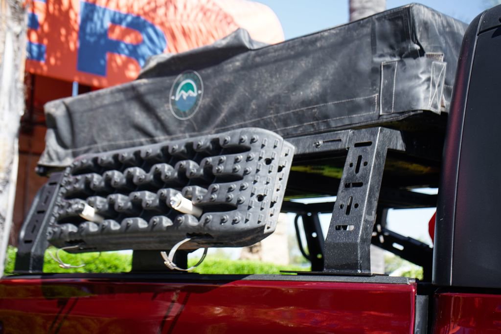 Used 2021 Jeep Gladiator Mojave AWD/4WD image 12