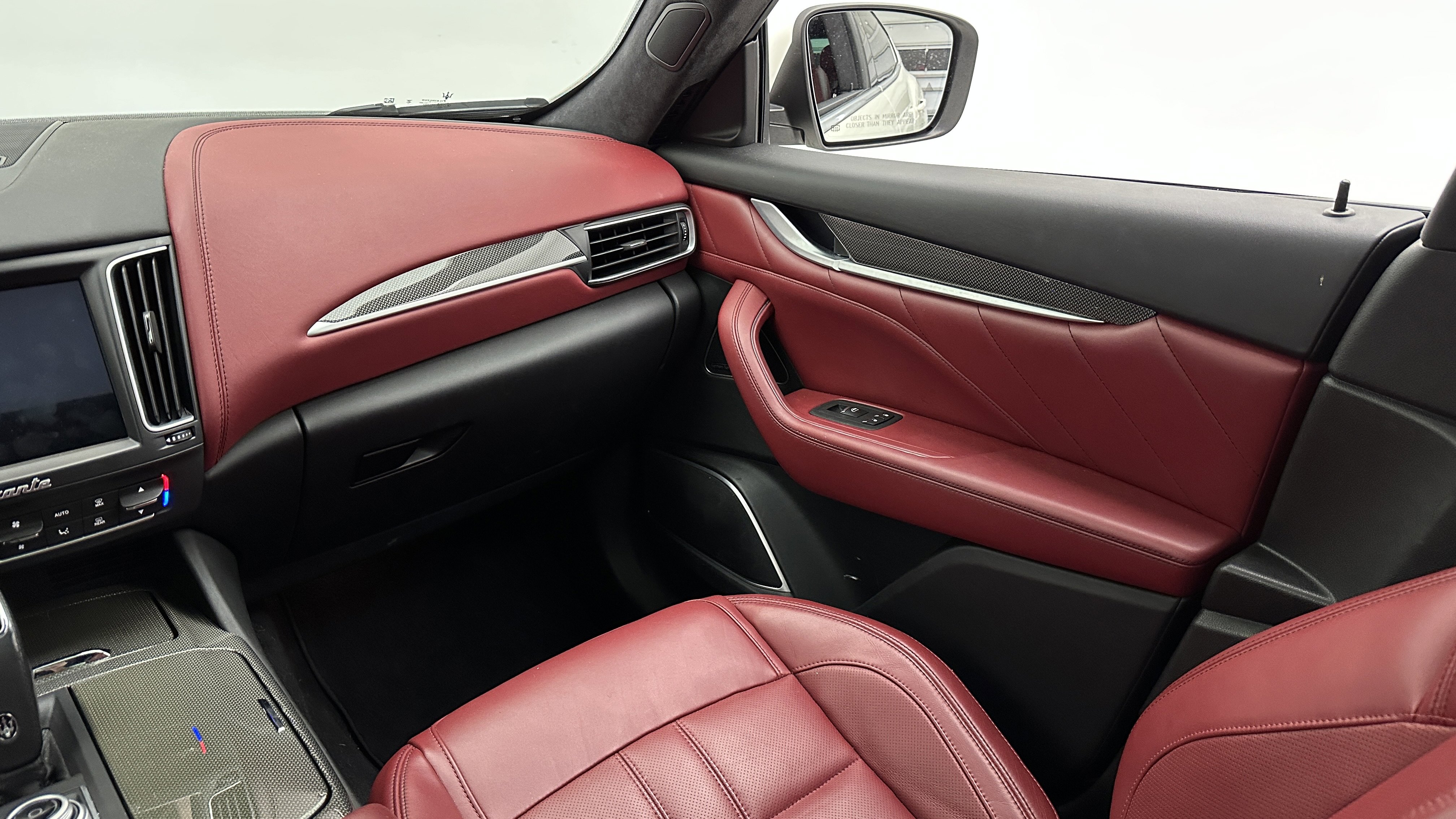 Used 2019 Maserati Levante GTS image 25