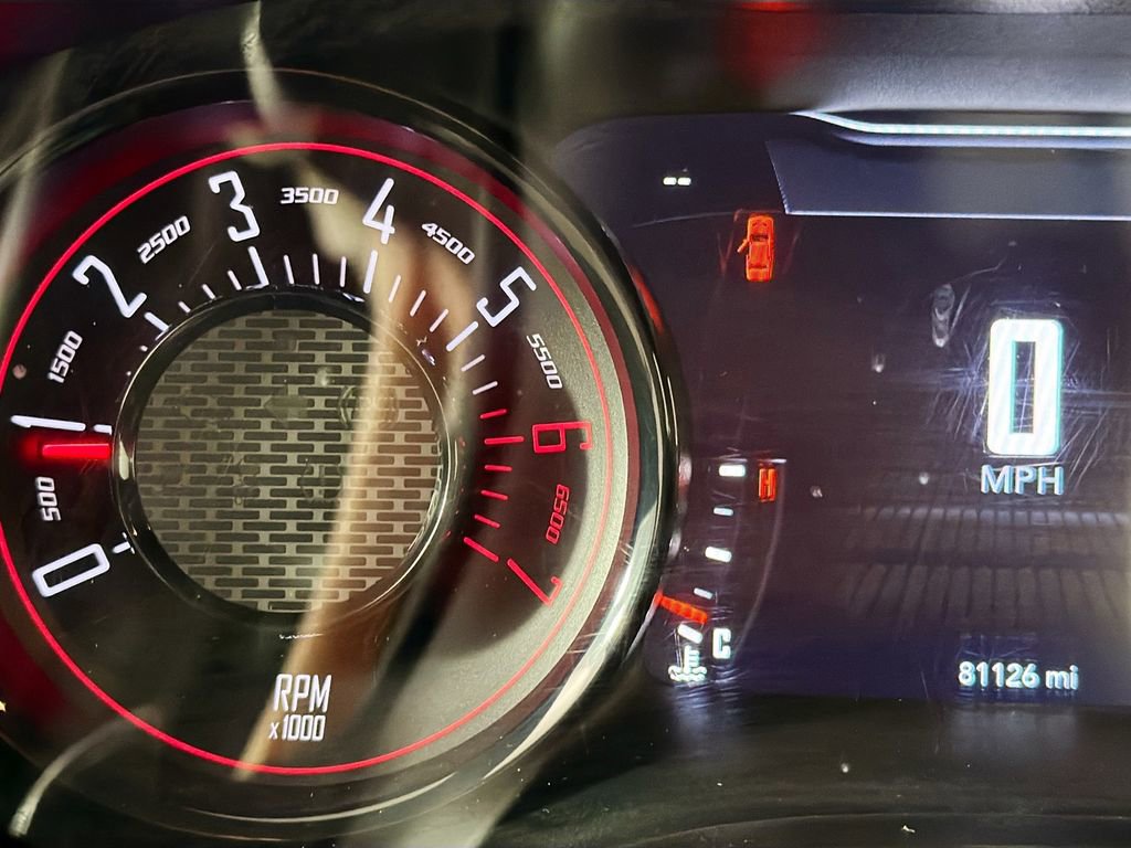 Used 2019 Dodge Challenger R/T w/ Driver Convenience Group image 13