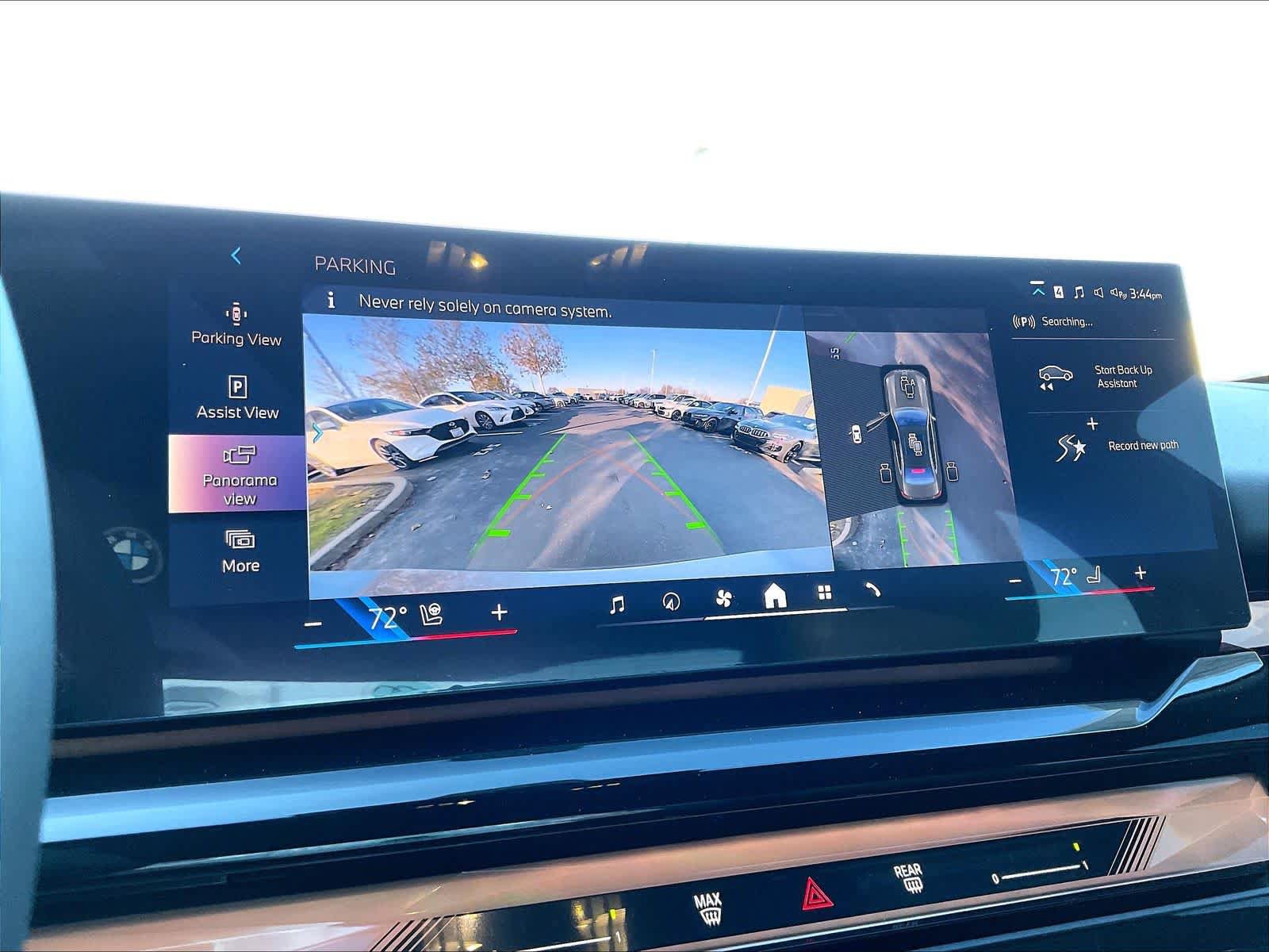 Certified 2026 BMW i5 eDrive40 w/ Premium Package image 21