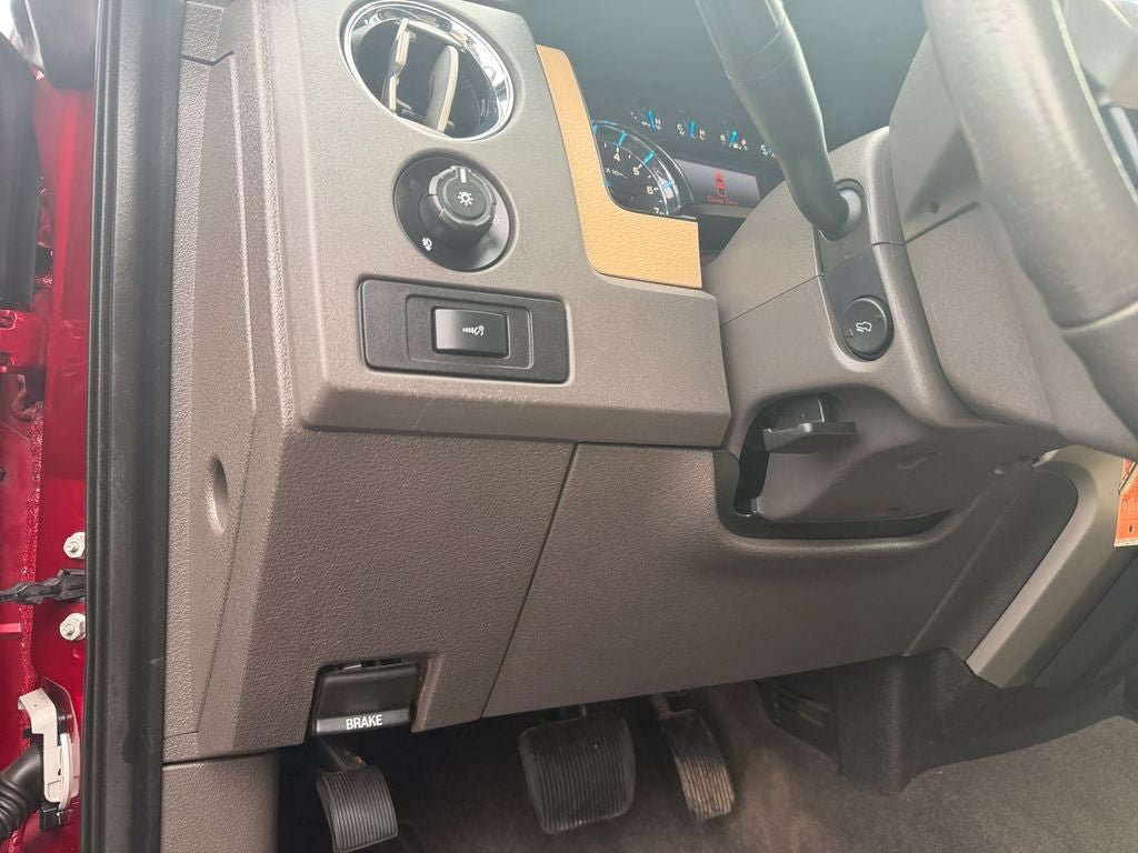 Used 2013 Ford F150 XLT w/ Luxury Equipment Group AWD/4WD image 19
